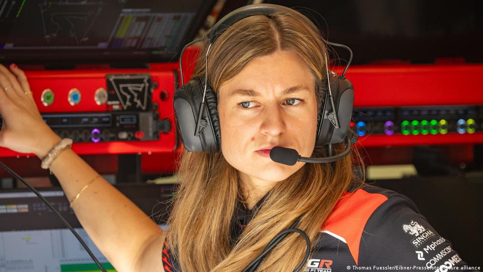 Laura Müller insinyur balap wanita pertama di F1